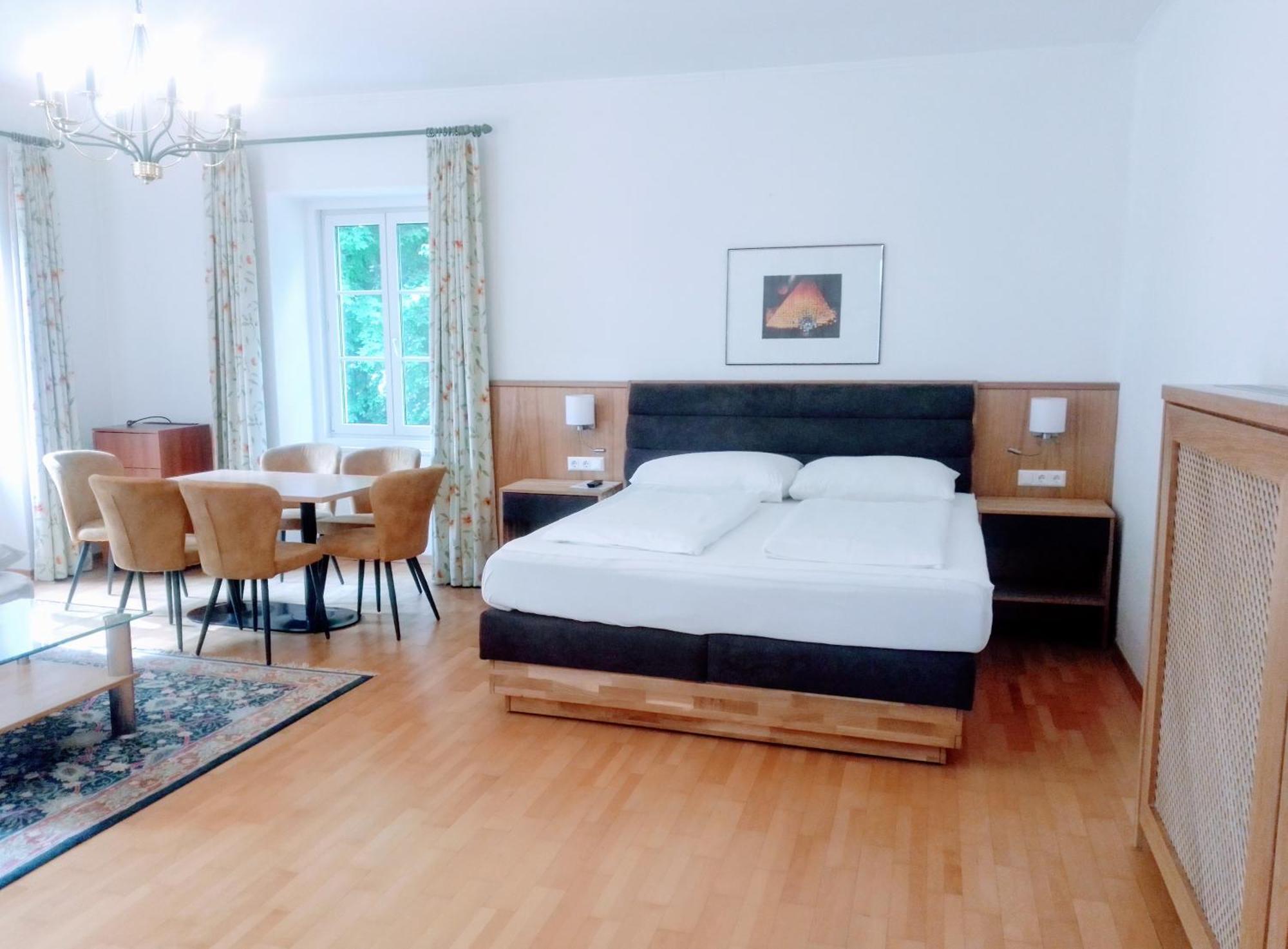 Hotel Gut Drasing à Krumpendorf Extérieur photo