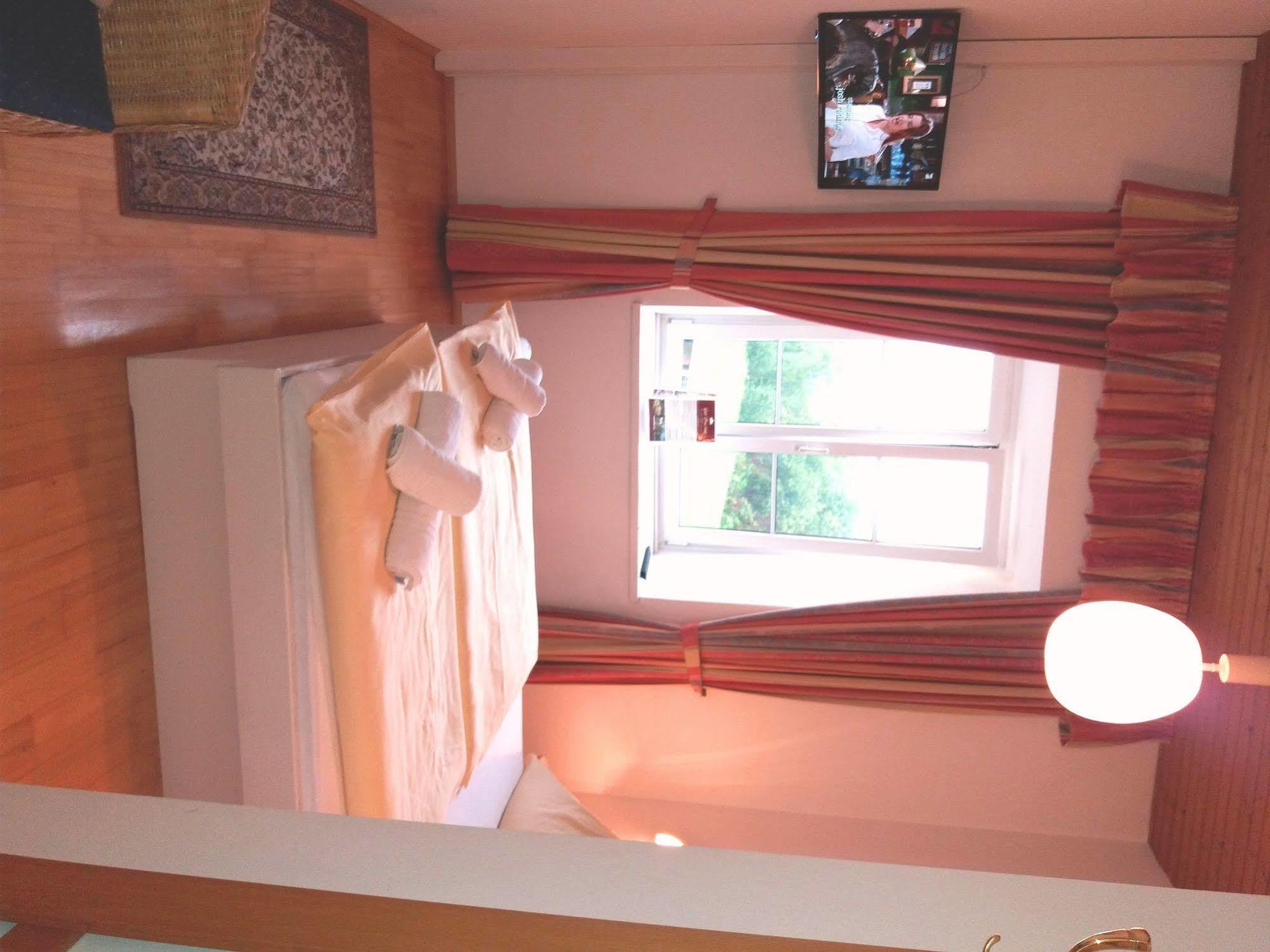 Hotel Gut Drasing à Krumpendorf Extérieur photo